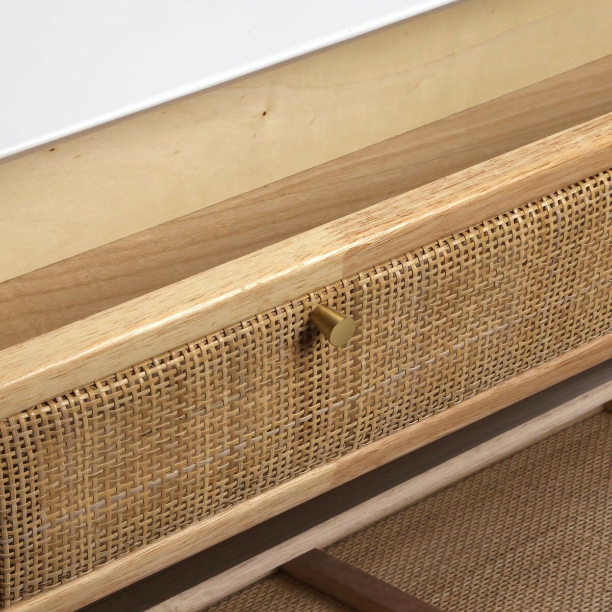 V3H4ADE22023333746C9F63EBC61561AC22R5562975P5