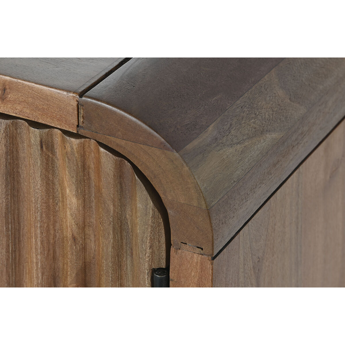 V8H888912CB167497343B6776FE56780028R6380643P8