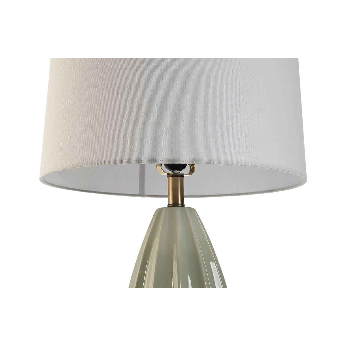 V8HF1970B9240920634181785118DCD856AR6382021P3