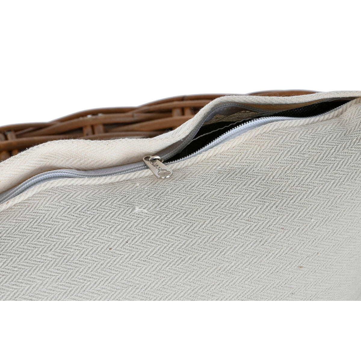 V5HD93BEE9C541139CF3785C374349FD19BR2993788P4