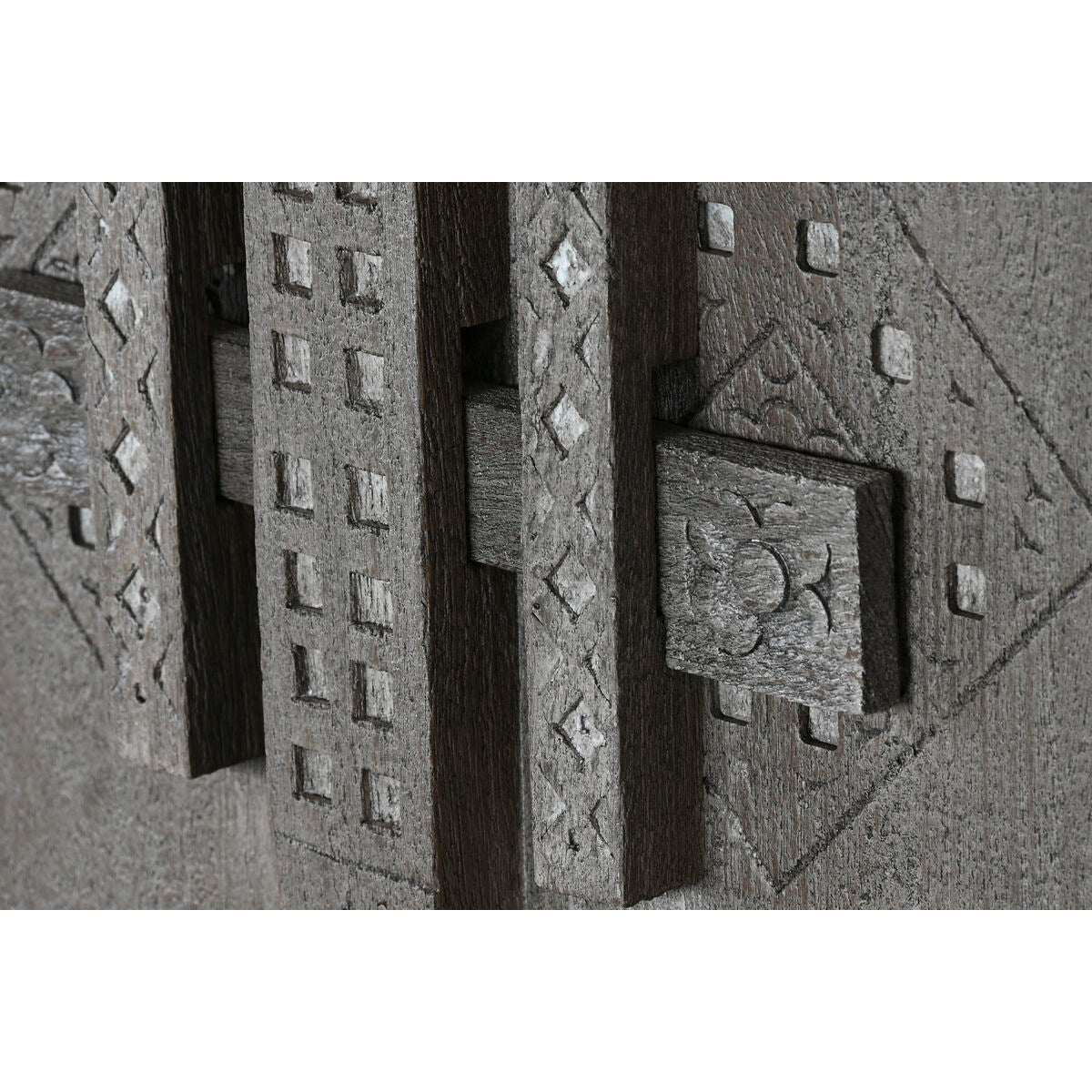 V6H5B9F94C4EB45606AB9D2D636391B776DR6384585P6