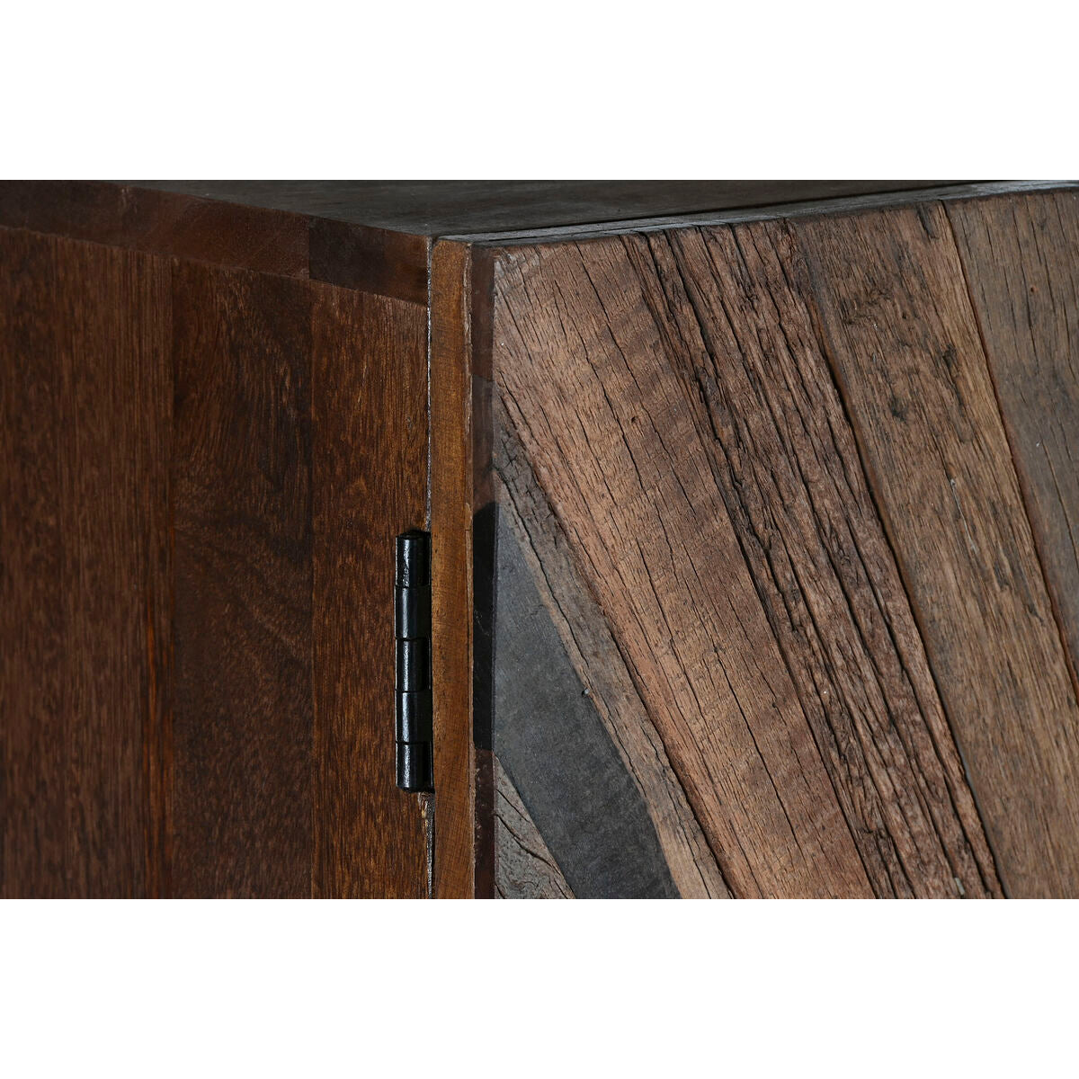 V6HE863839BF94D019BE3F144897CBE7733R6386051P2