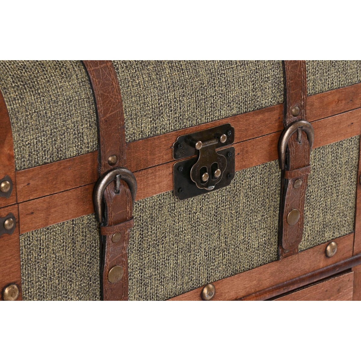 V4HA65D53955CF02E69A302F57ADE41847FR5278856P4